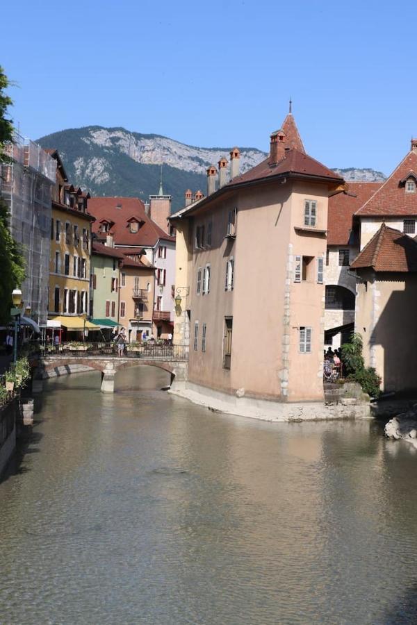 55 M²/ Chez Lorette/ 250M Lake/ Private Parking Annecy Exterior photo